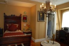 Frued Zimmer Living room with second bed